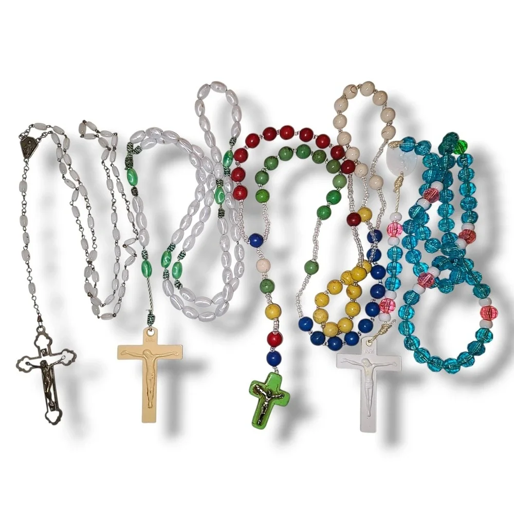 Lot 4 Vintage Catholic Rosaries Crucifix Cross‎ Plastic Bead Prayer Necklaces